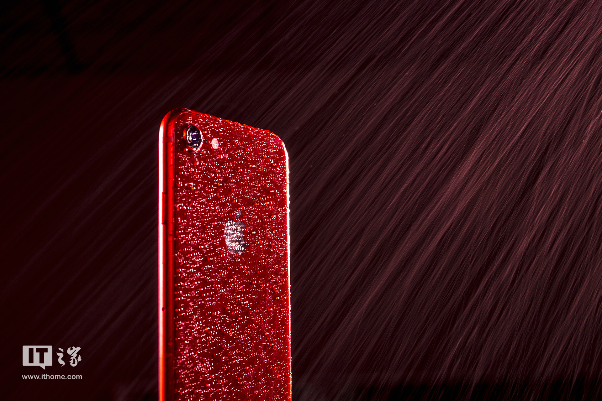 苹果iPhone 8/8 Plus红色特别版