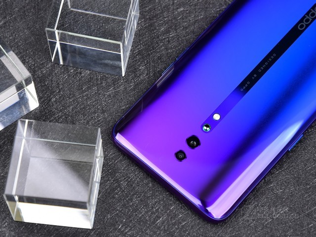 OPPO Reno Z正式发售 后置4800万超清主摄 