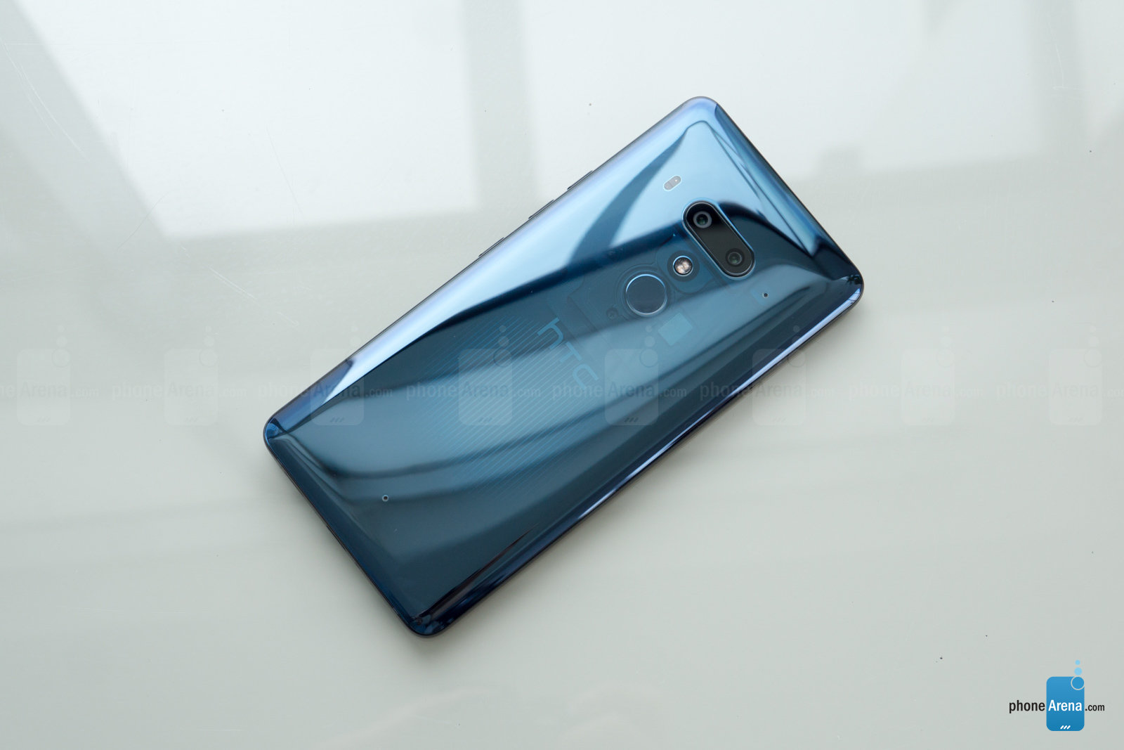 搭载骁龙845处理器的HTC U12+真机图集