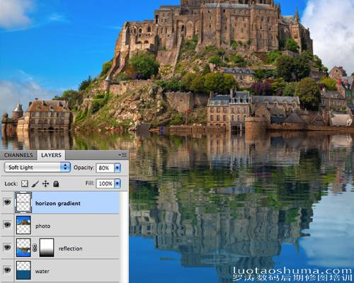 Adobe Photoshop CS6怎样制作水中倒影特效照片的PS技巧