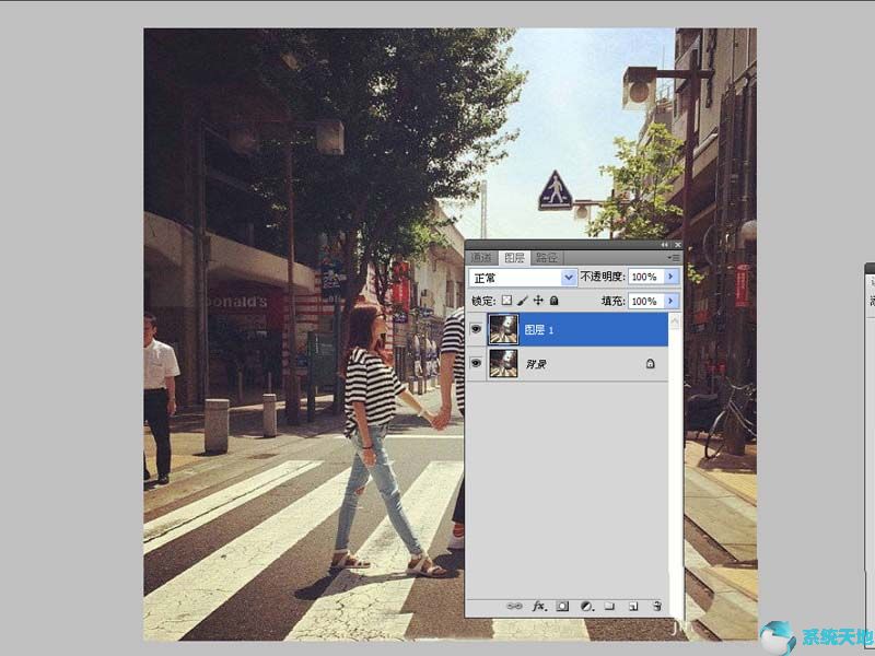 Photoshop cs5如何添加镜头冲刺效果?