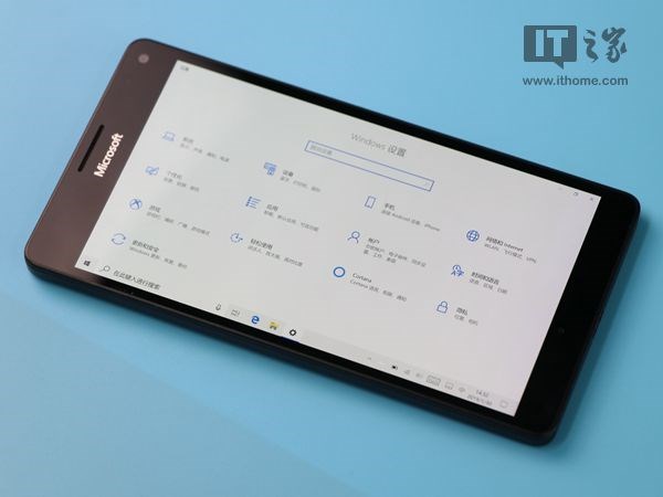 Lumia 950 XL运行Win10 ARM64是什么感觉？
