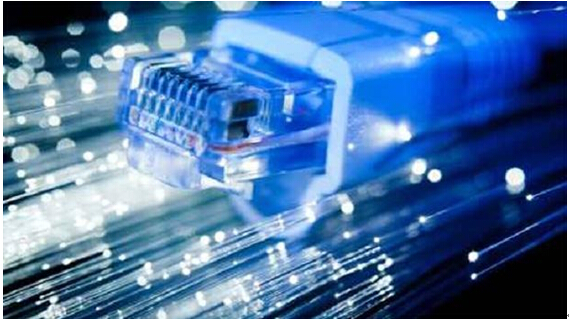 总理承诺超高速互联网的所有2020年