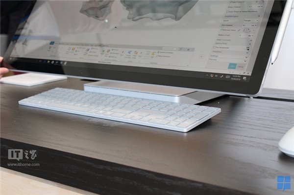 微软Surface Studio一体机/Surface Book i7现场真机图集5.jpg