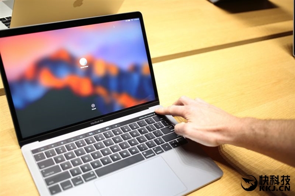 Win10侧目！苹果宣布大消息：Mac系统弃32位应用.jpg