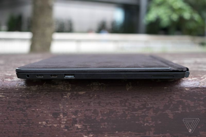 Eve V Win10平板上手：两个USB口的Surface Pro 4