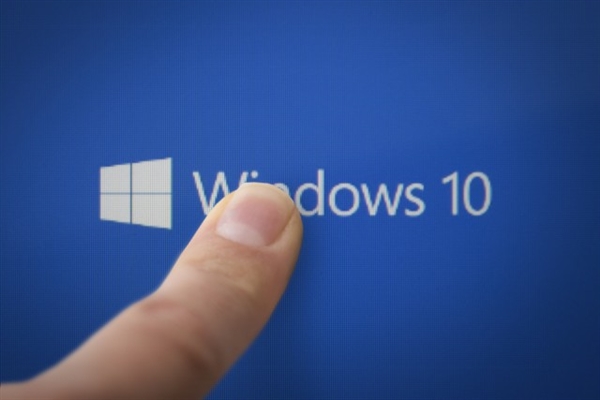 Windows 10新版发布：告别黑屏！.jpg