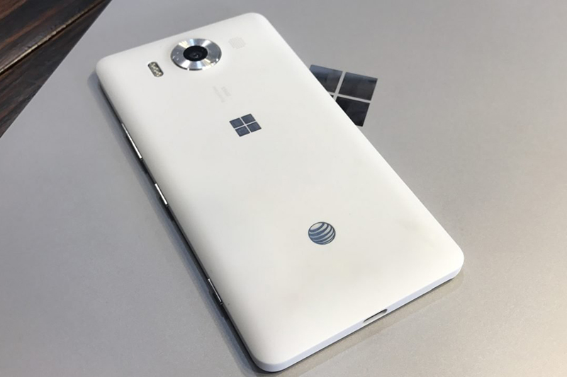 微软将推一款全新 Windows 10 高阶行动装置！1.jpg