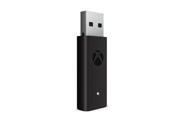 Windows 10获新的XBOX无线控制器适配器 支持8位玩家.jpg